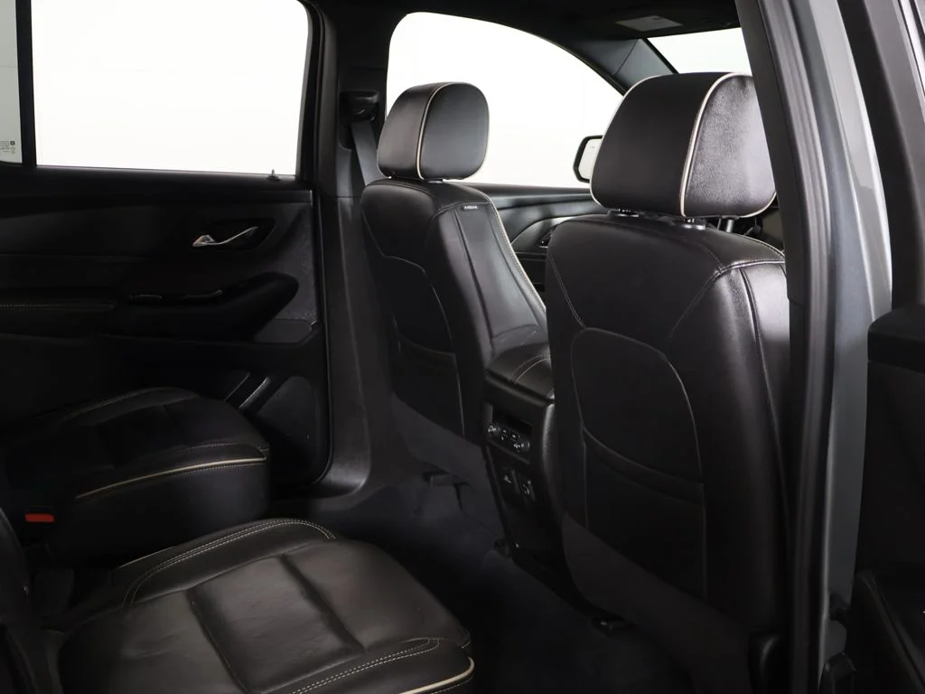 Used 2023 Gray Chevrolet Premier image 35