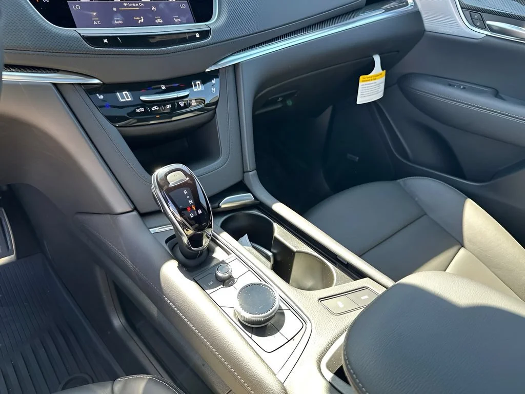 2026 Cadillac XT5 Sport - Photo 39