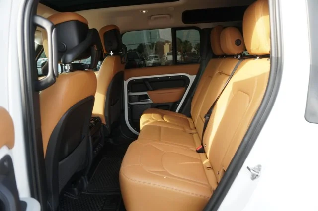 Used 2024 WHITE Land Rover S image 20