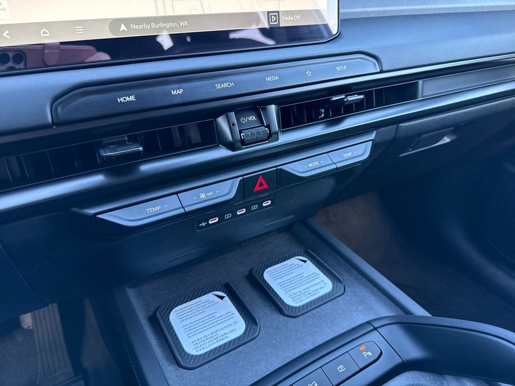 New 2027 Black Jade Green Kia X-Line EX image 30