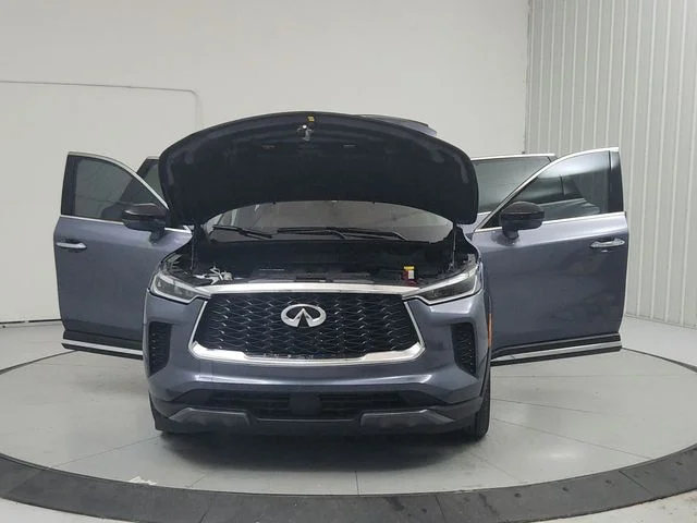 Used 2025 Blue INFINITI Sensory image 10
