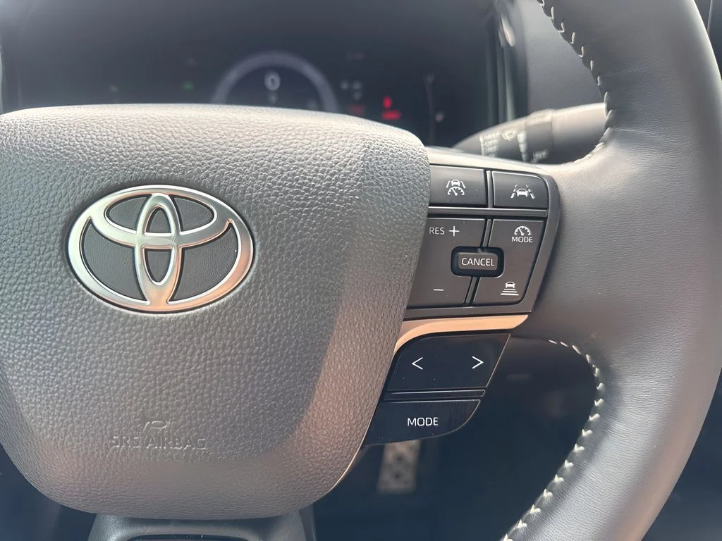 Used 2025 Gray Toyota SE image 15