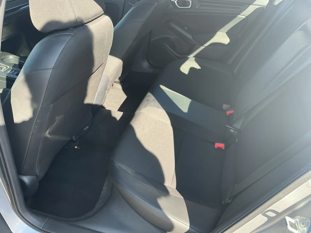 Used 2025 SOLAR SILVER METALLIC Honda Sport image 18