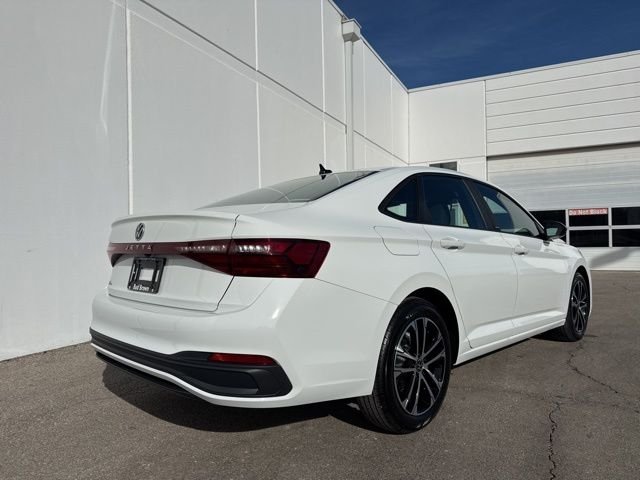 New 2026 Pure White Volkswagen 1.5T Sport image 7