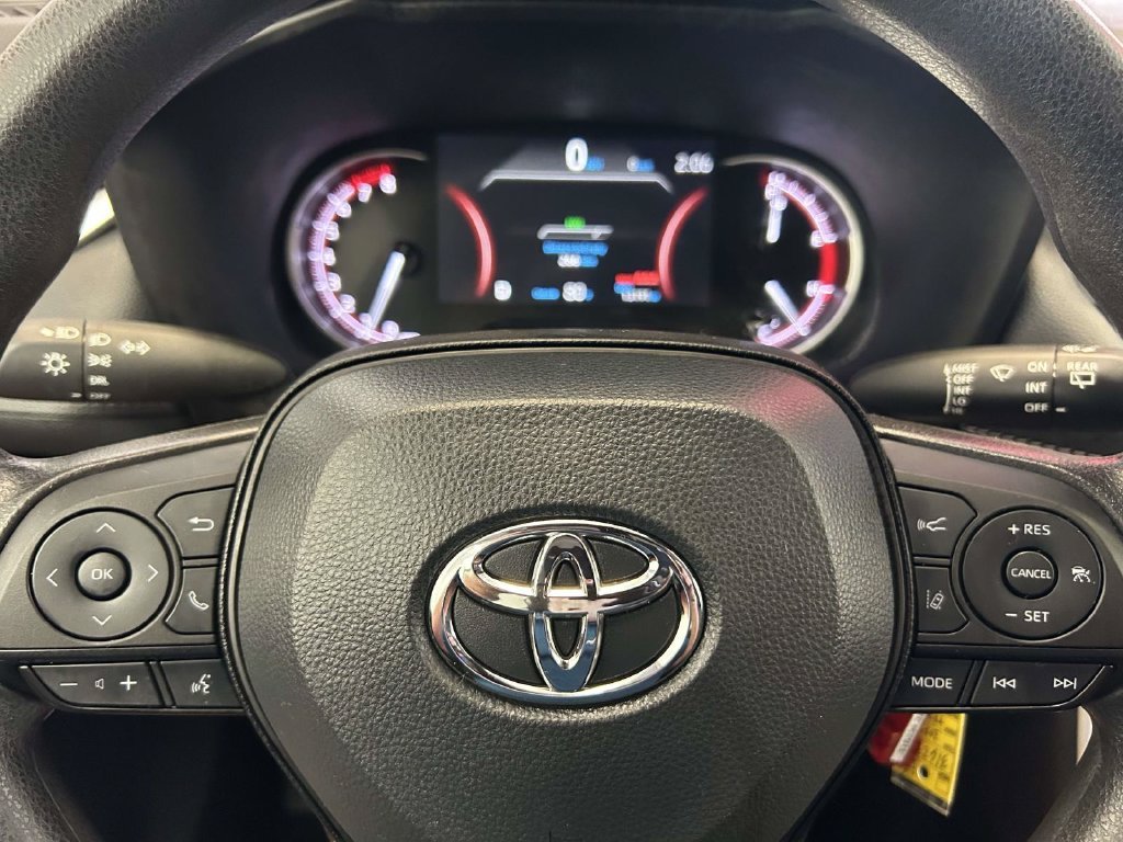 Certified Used 2025 Silver Toyota LE image 26