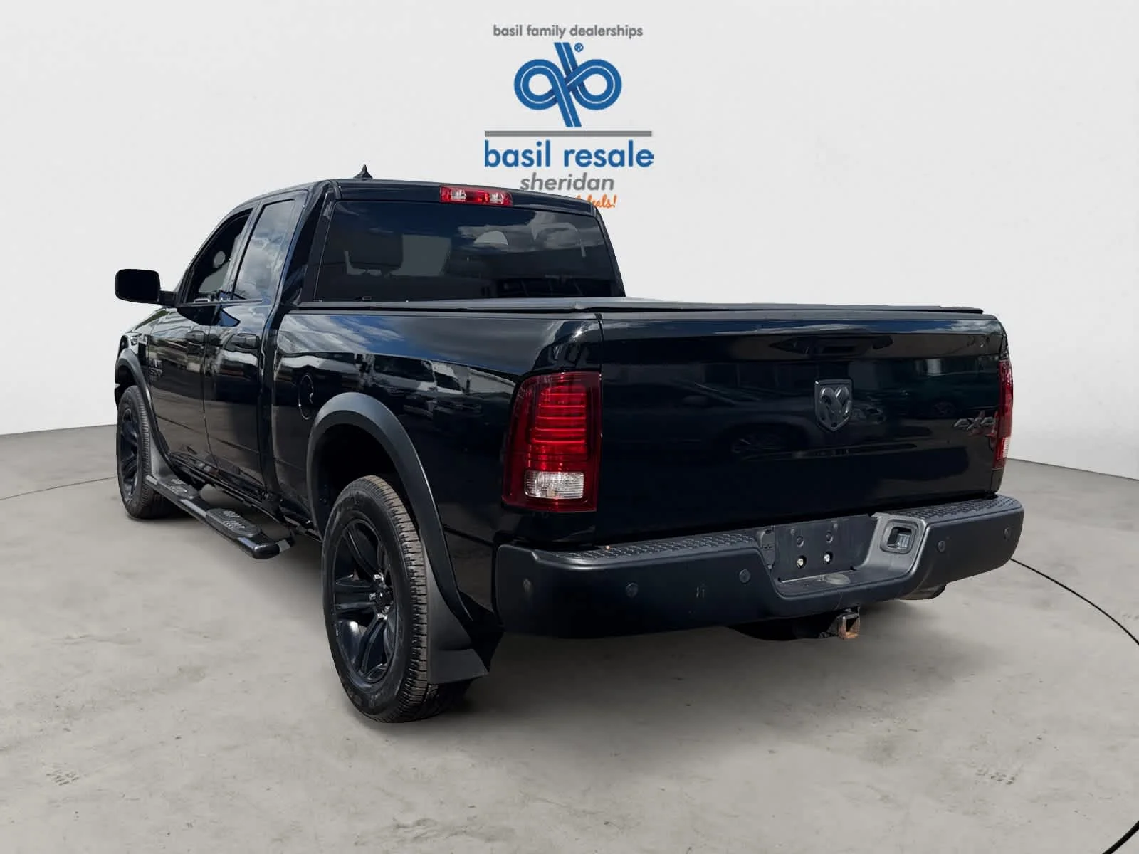 Used 2021 Diamond Black Crystal Pearlcoat Ram Warlock image 5