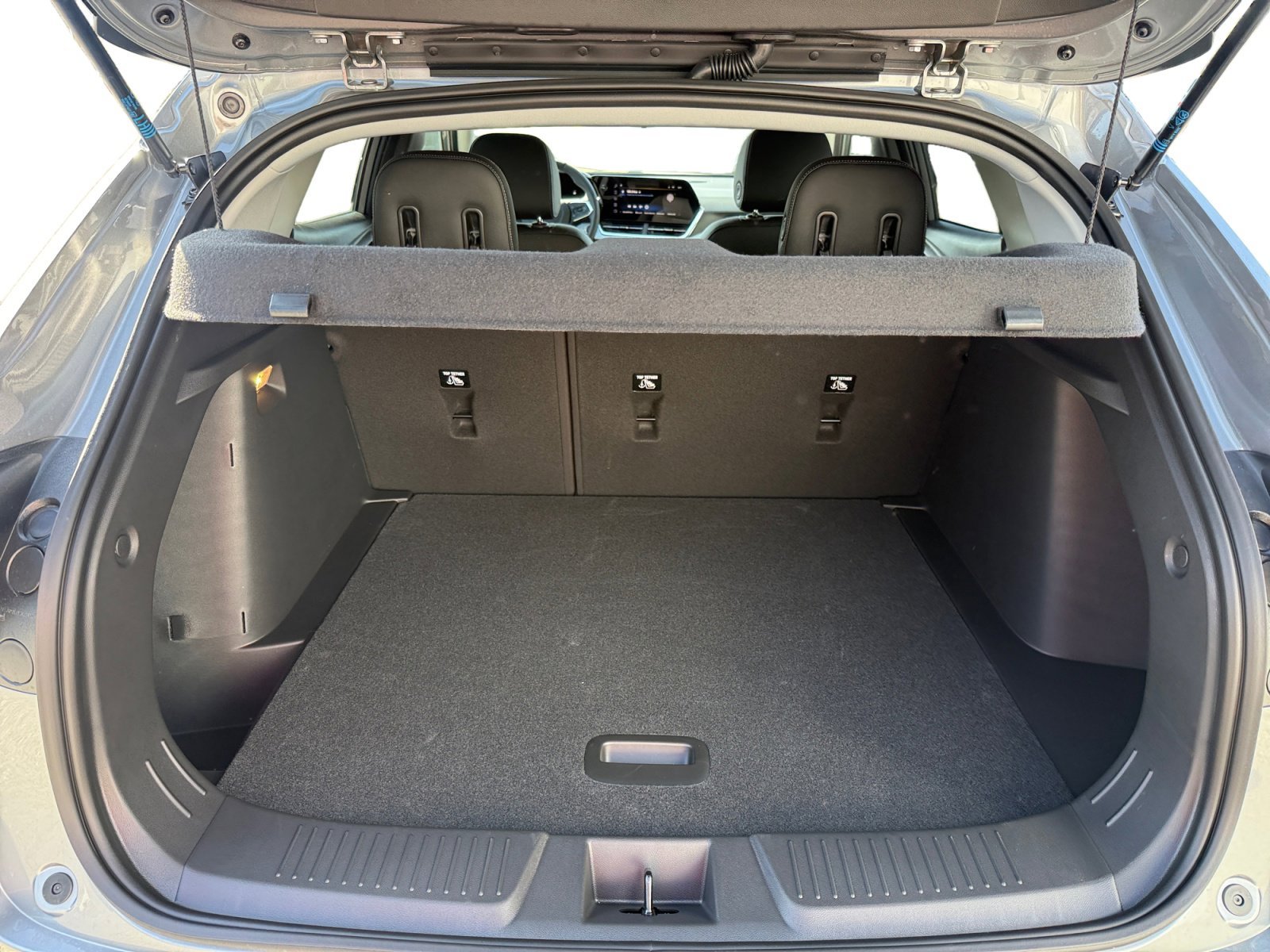 2026 Chevrolet Trax LT - Photo 17