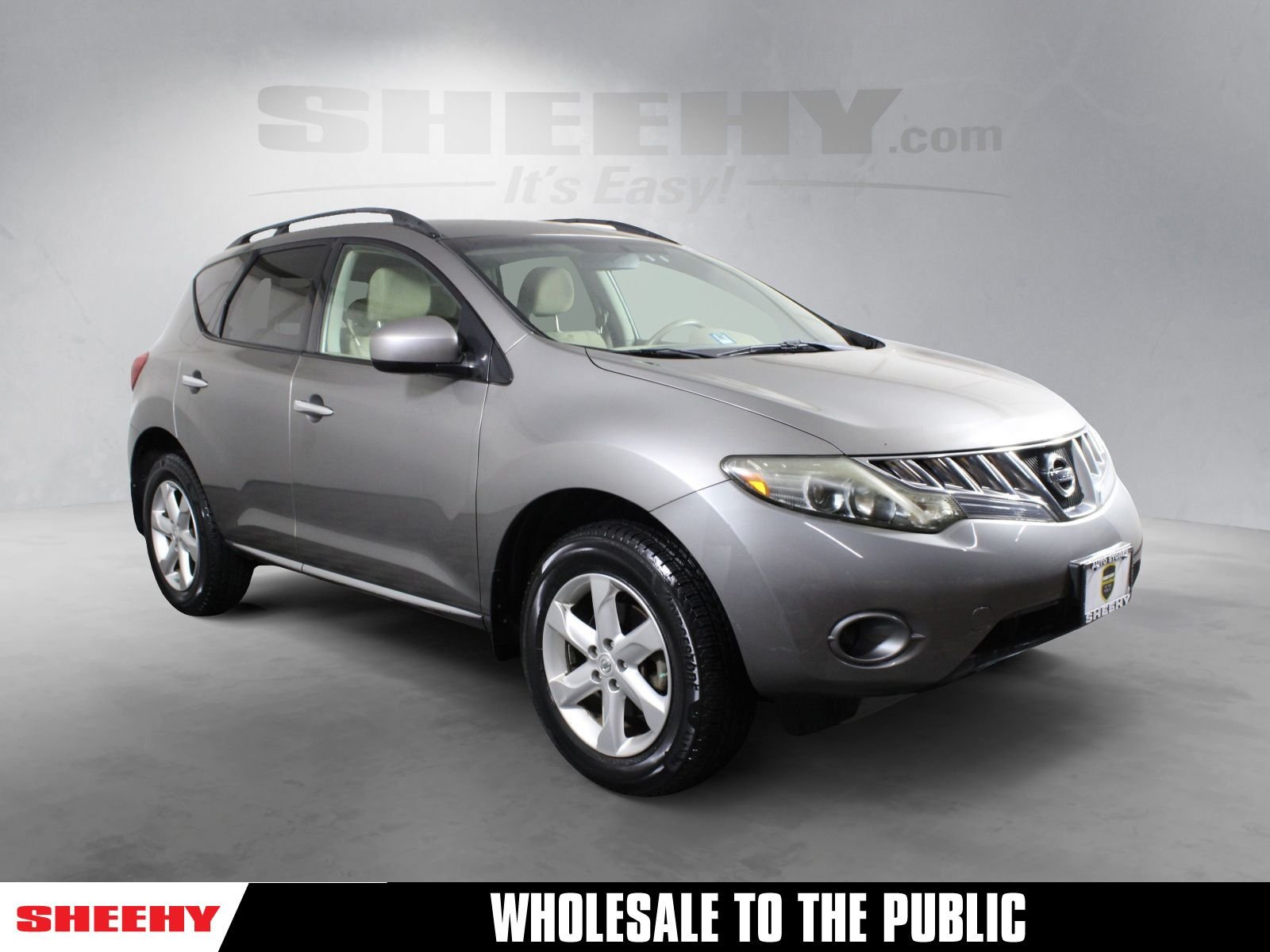 Used 2009 Gray Nissan S image 1