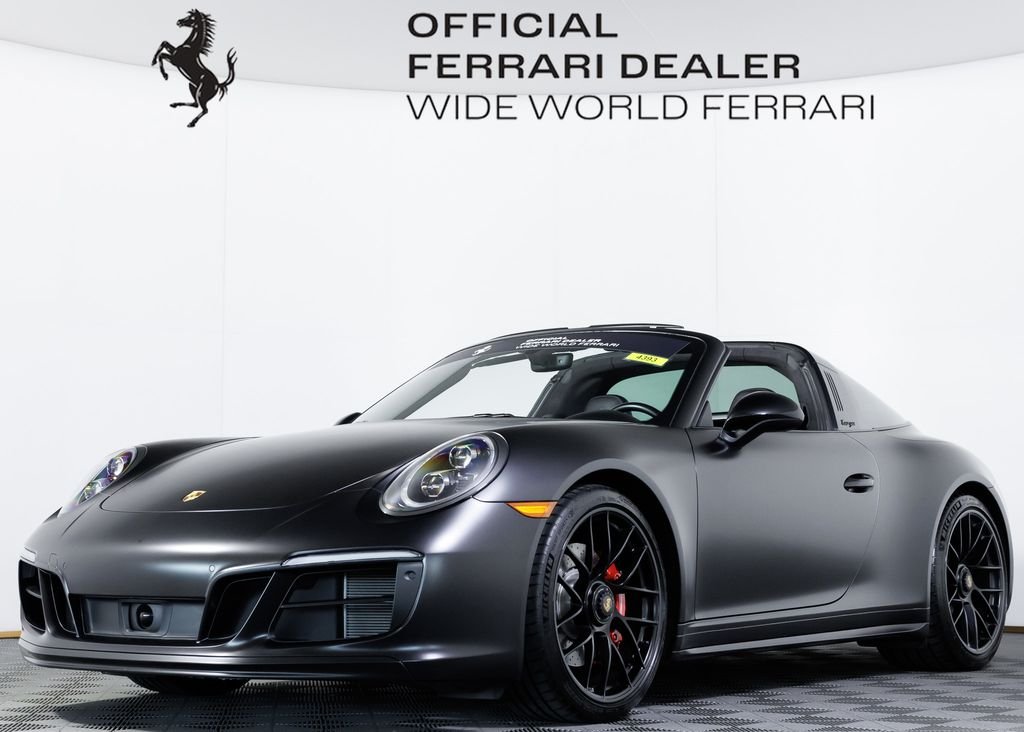 2019 Porsche 911 GTS