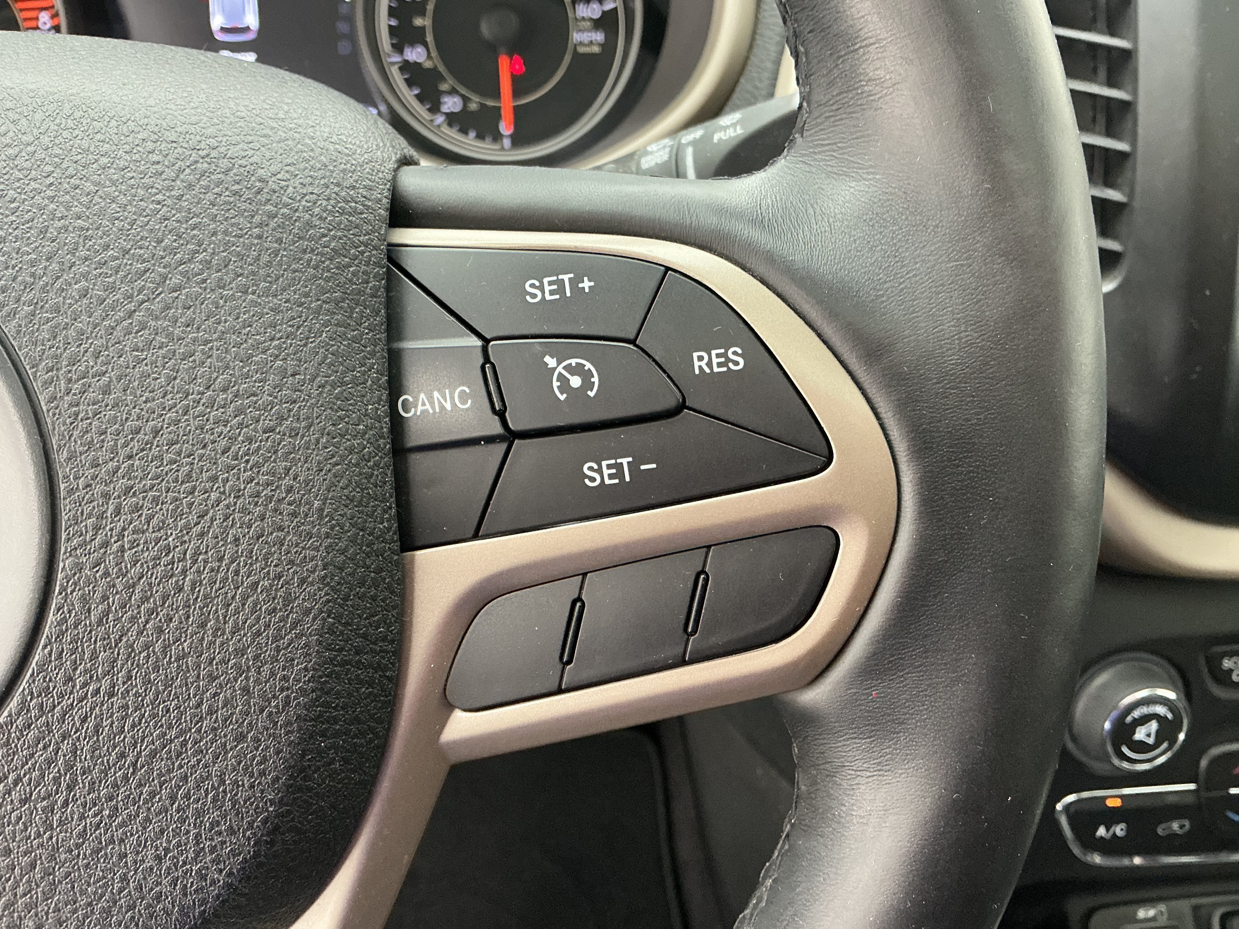 Used 2017 Deep Cherry Red Crystal Pearlcoat Jeep Limited image 10
