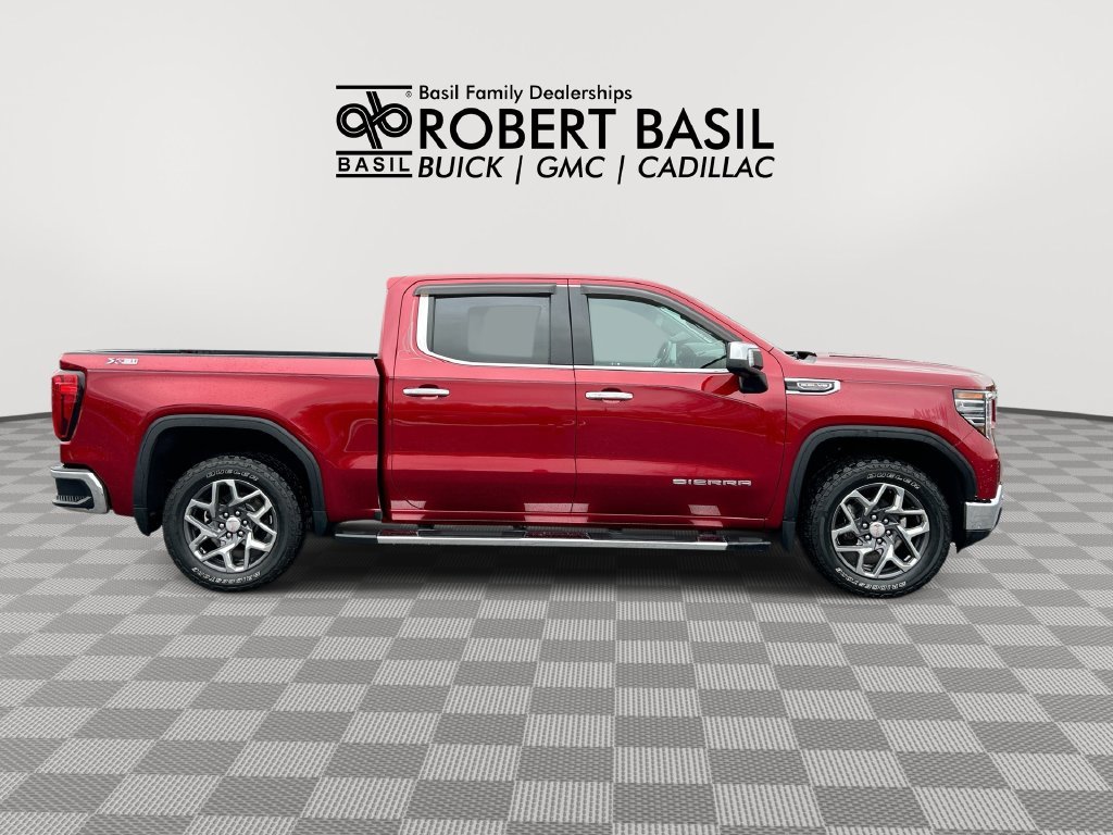 Used 2022 Red GMC SLT image 9