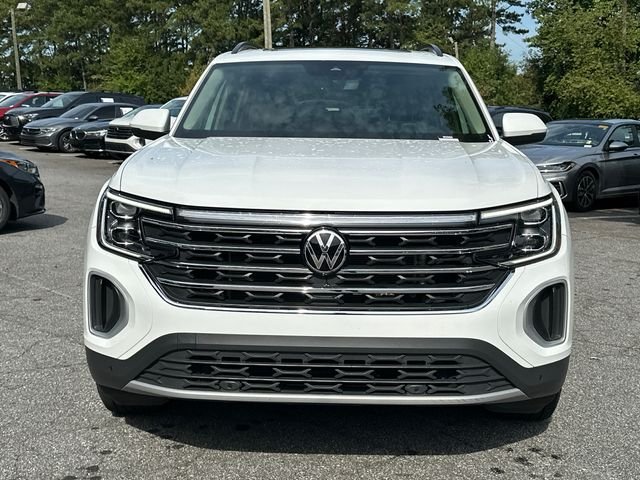 Certified Used 2024  Volkswagen 2.0T SE w/Technology image 2