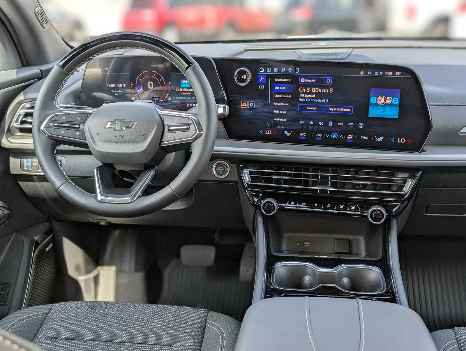2026 Chevrolet Traverse LT - Photo 11