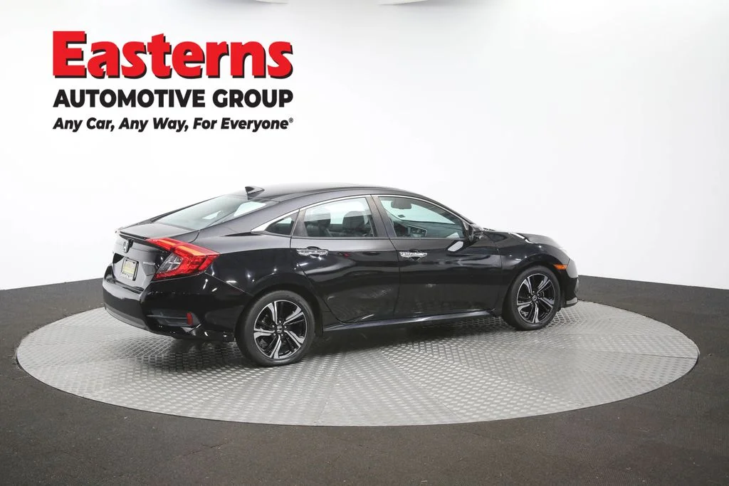 Used 2017 Black Honda Touring image 37