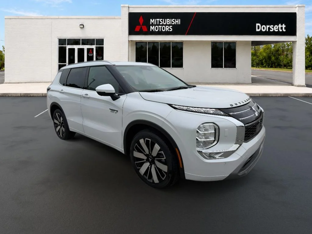 New 2026 White Mitsubishi SEL image 4