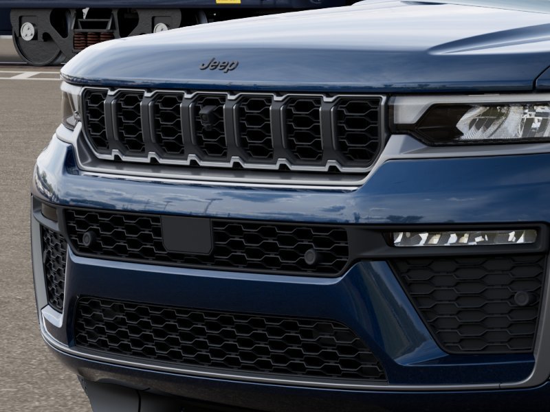 New 2026 Fathom Blue Pearl-Coat Exterior Paint Jeep Limited Reserve image 7