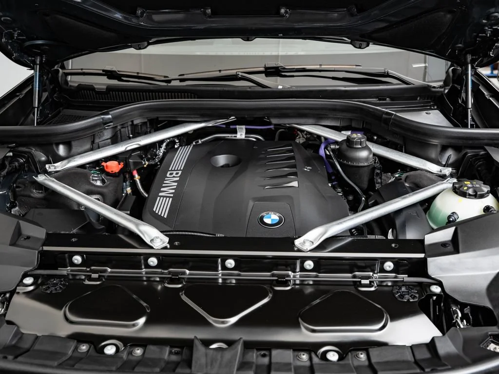 New 2027 Dravit Grey Metallic BMW xDrive40i image 49