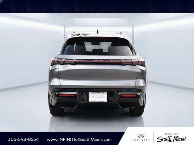 New 2027 GRAPHITE SHADOW INFINITI Luxe AWD image 5