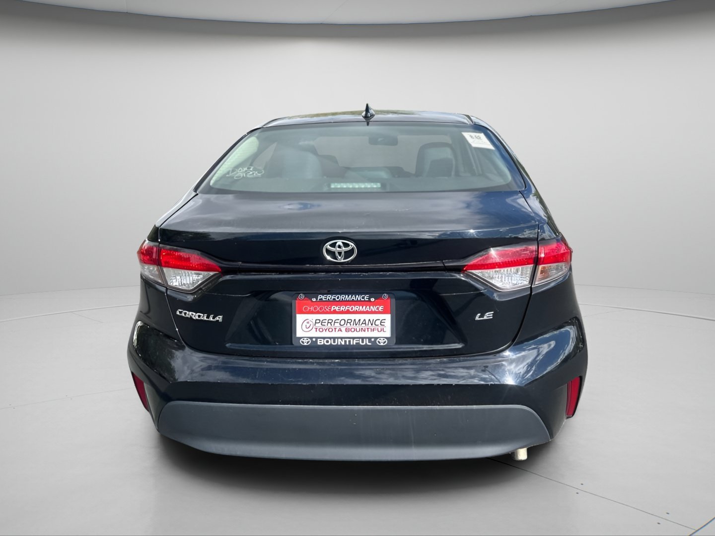 Used 2025 Midnight Black Metallic Toyota LE image 8