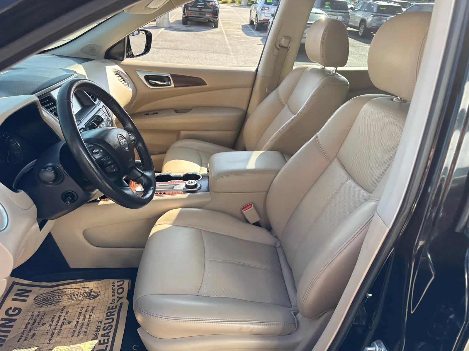Used 2017 Magnetic Black Metallic Nissan Platinum image 9