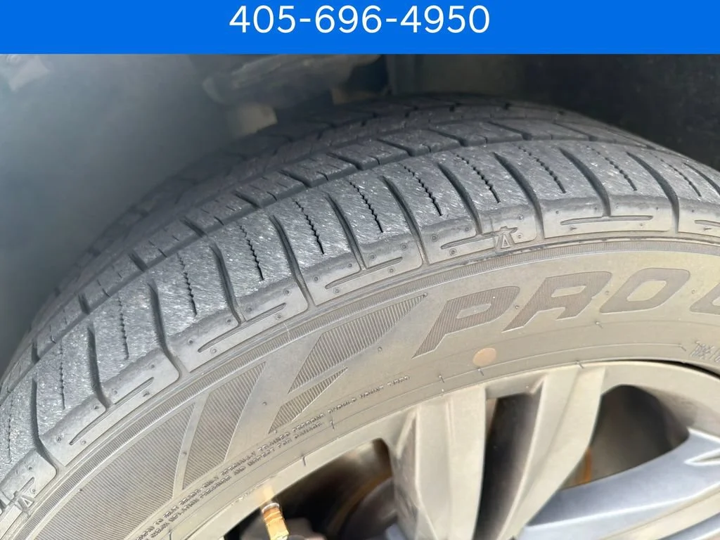Pre-Owned 2020 Volkswagen Atlas 3.6L V6 SEL R-Line