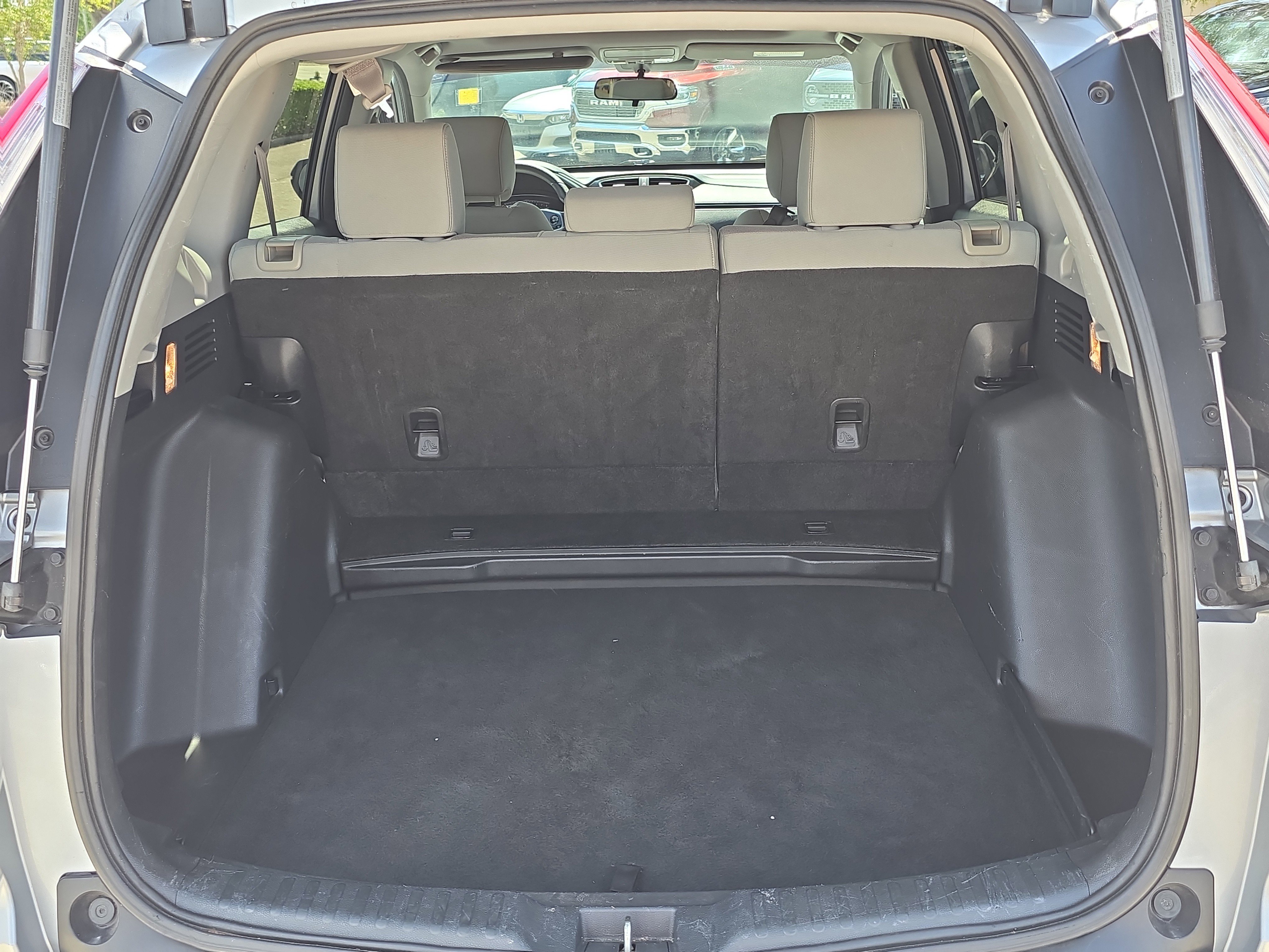 Used 2019 Lunar Silver Metallic Honda EX image 10