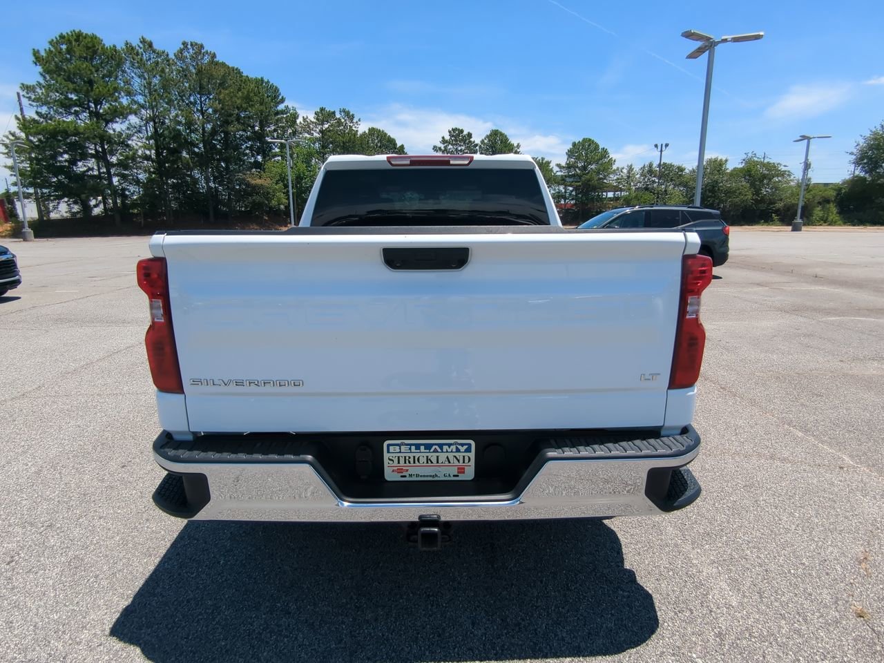 Used 2025 Summit White Chevrolet LT image 5