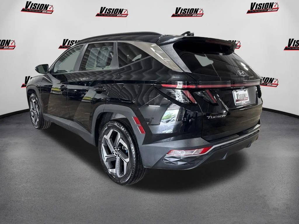 Certified Used 2024 Black Hyundai SEL image 7
