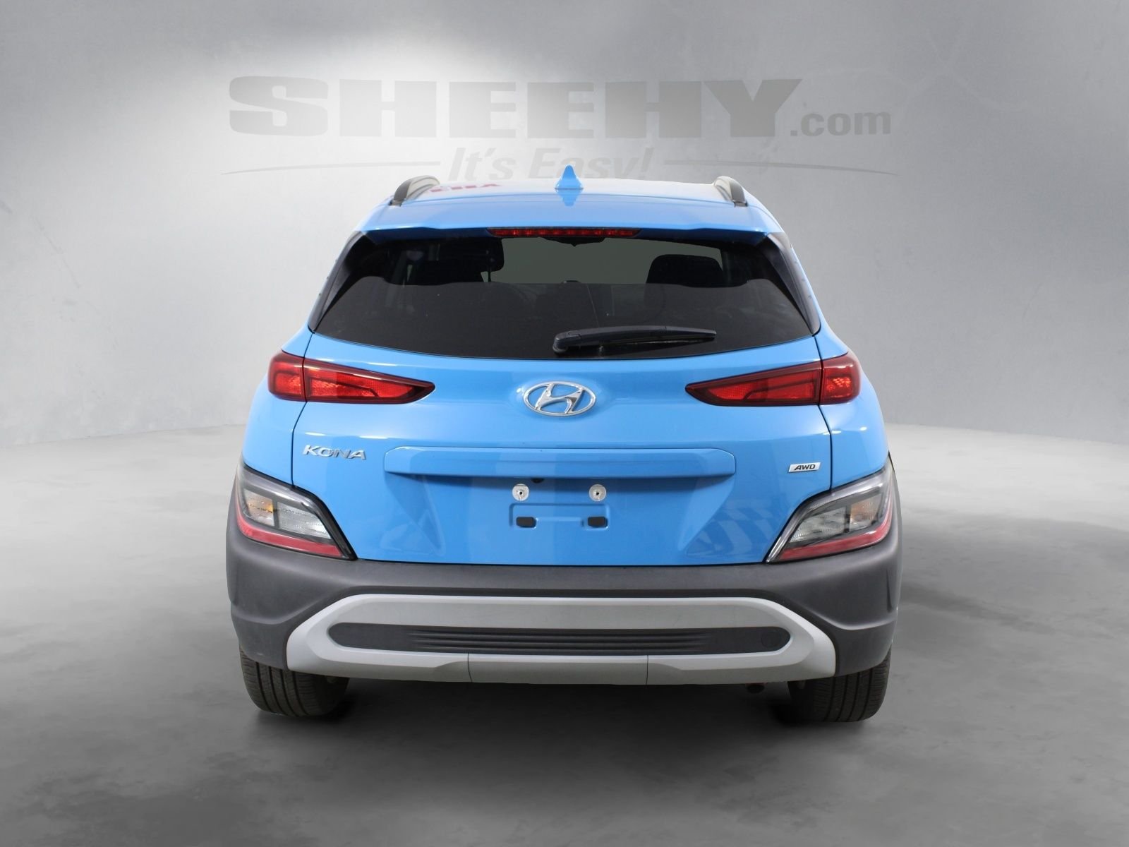 Used 2023 Green Hyundai SEL image 13