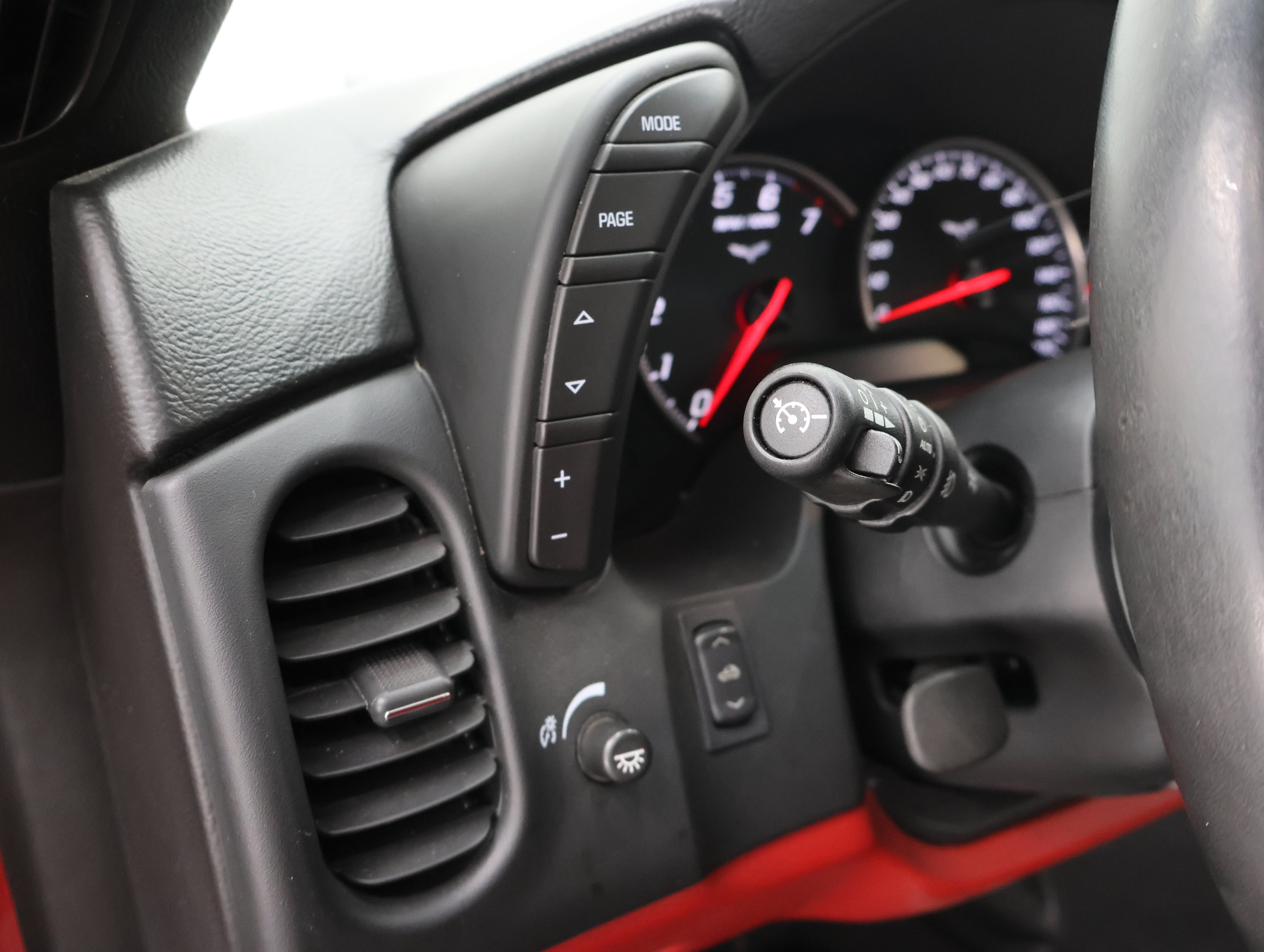 Used 2012 Crystal Red Tintcoat Chevrolet LT Convertible: 3LT-AUTO-POWER CONVERTIBLE TOP-HEATED BLACK/RED LEATHER-NEW TIRES image 32