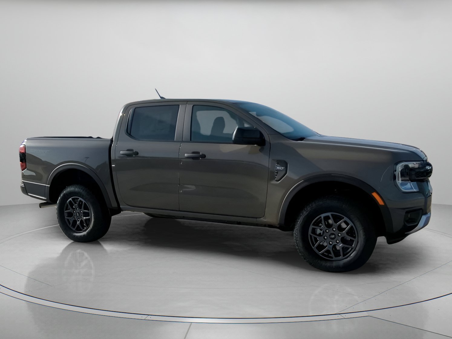 New 2026 Marsh Gray Ford XLT image 32