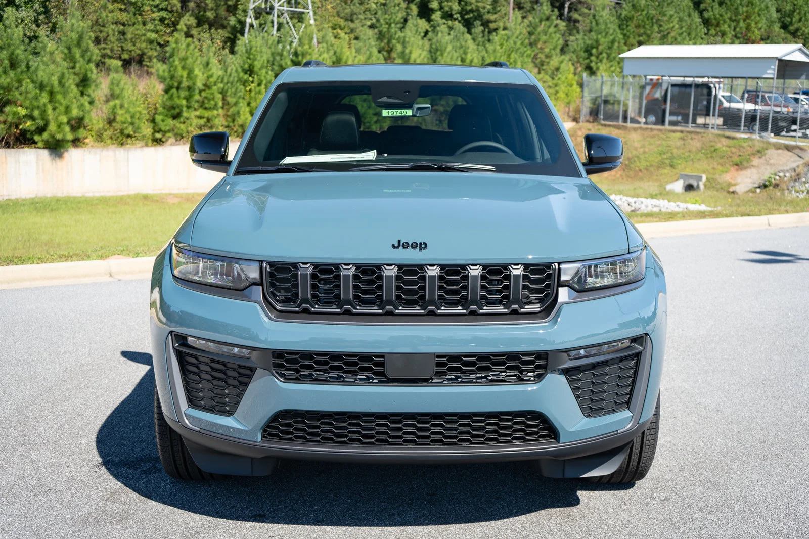 New 2027 Steel Blue Paint Jeep Limited image 2