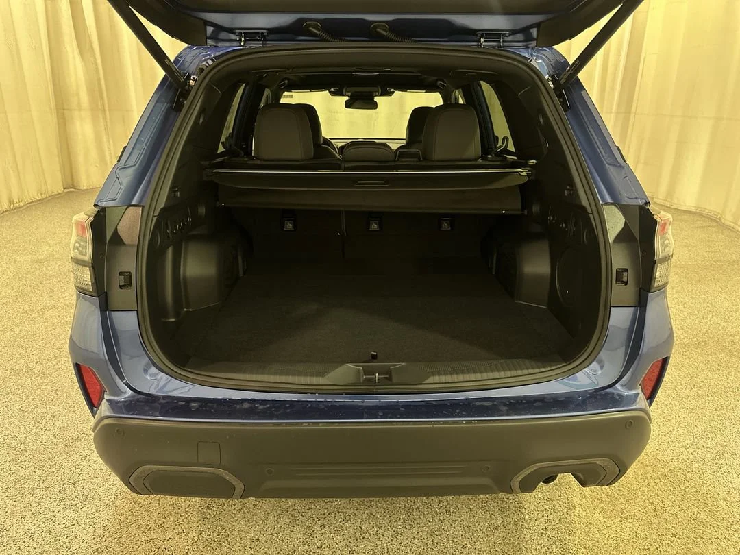 New 2026 Daybreak Blue Pearl Subaru Limited image 17
