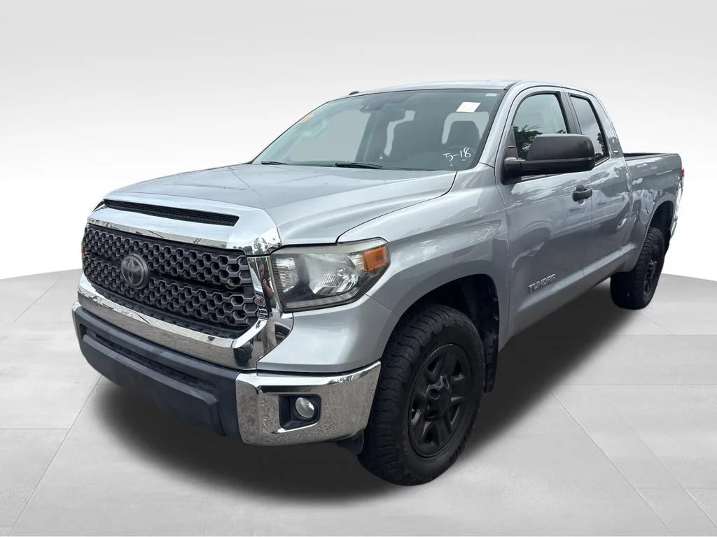 Used 2019 Silver Toyota SR5 image 2