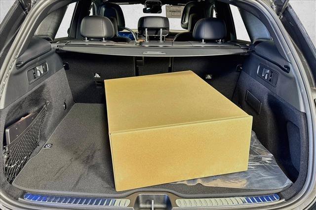 New 2026 Graphite Grey Metallic Mercedes-Benz GLC 300 image 54