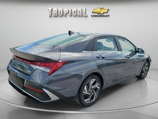 Used 2024 Gray Hyundai Limited image 5