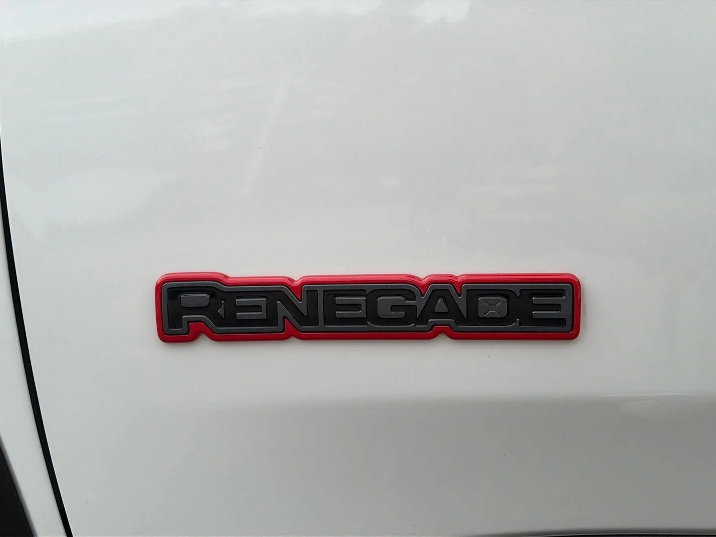 Certified Used 2021 Alpine White Clearcoat Jeep Trailhawk image 12