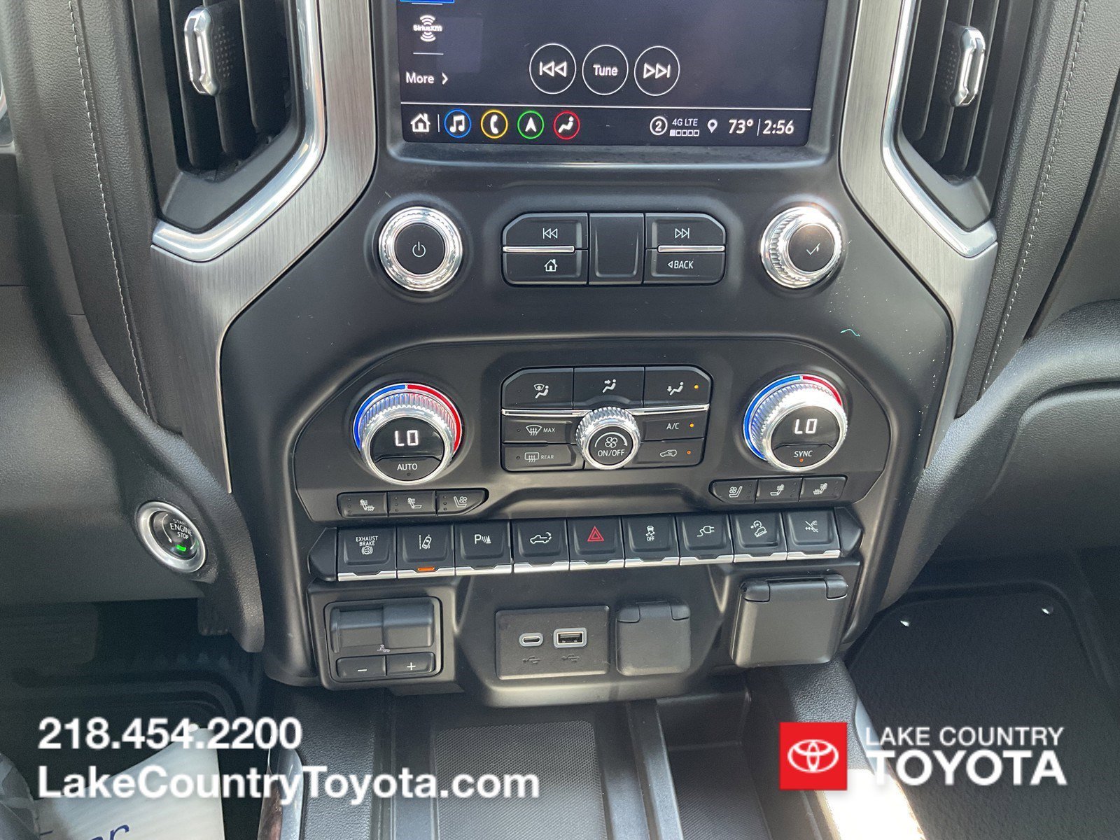 Used 2023  GMC Denali image 37