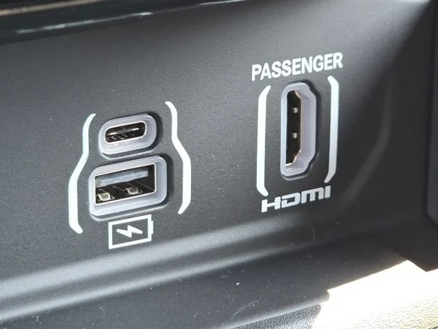 New 2026 Bright White Clearcoat Ram Laramie image 16