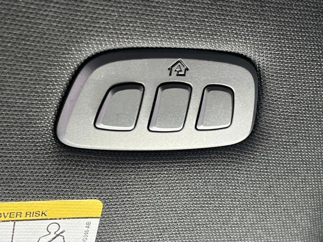 Used 2023 White Ford Raptor image 44
