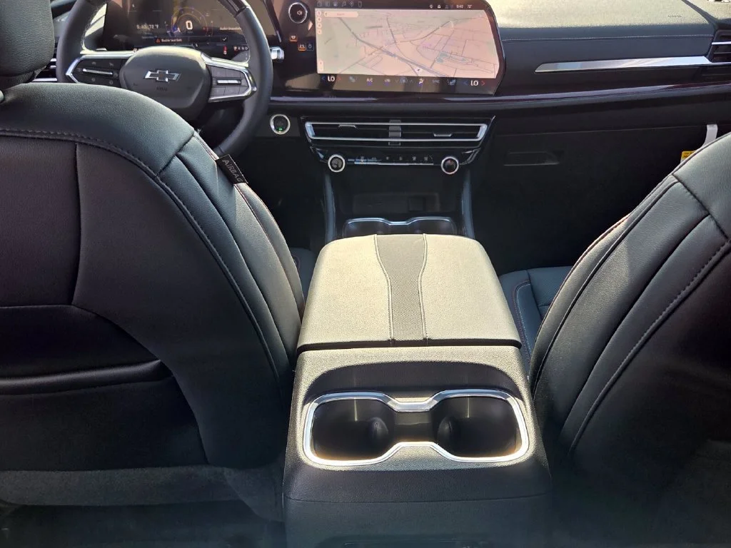 New 2026 Sterling Gray Metallic Chevrolet Z71 image 32