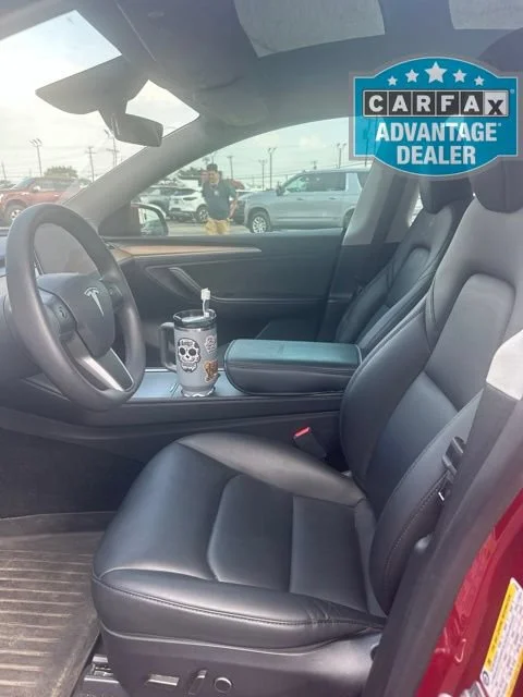Used 2024  Tesla Long Range image 6