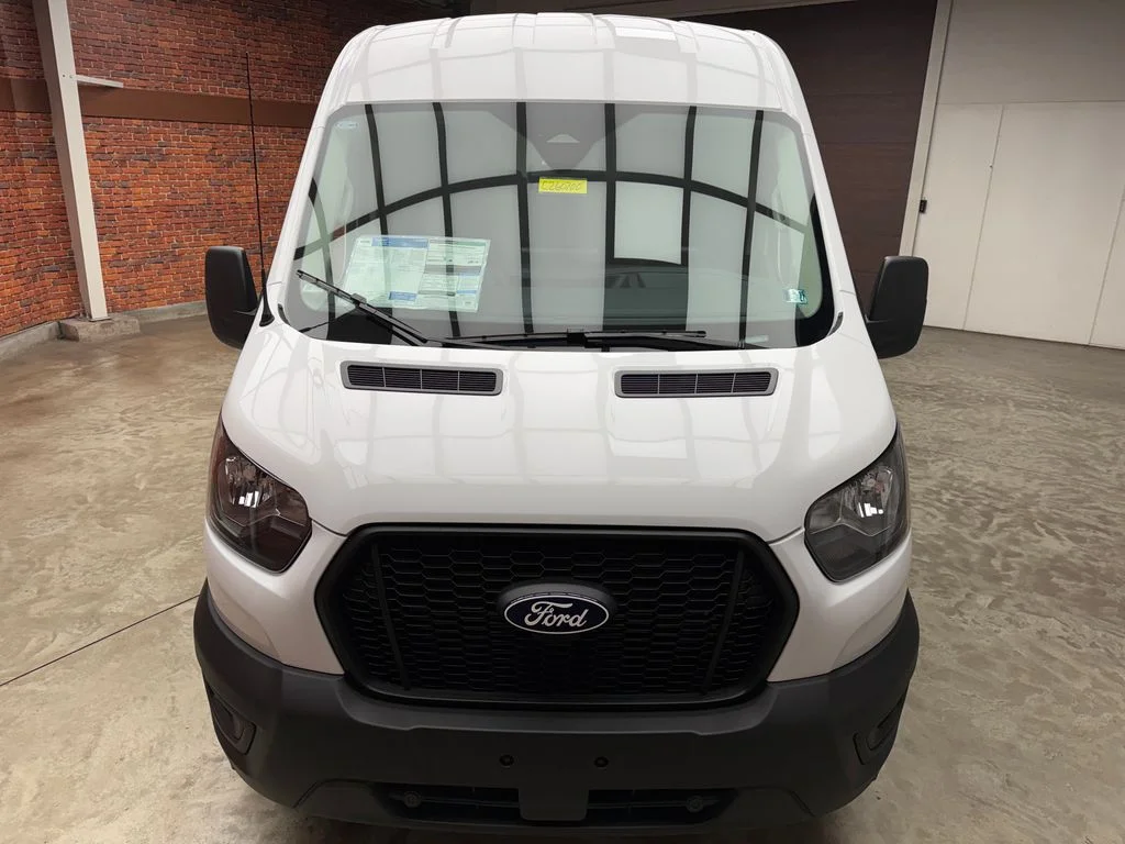 New 2026 White Ford XL image 9