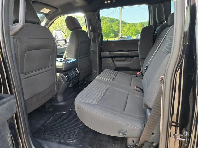 Used 2021 Black Ford XL image 11