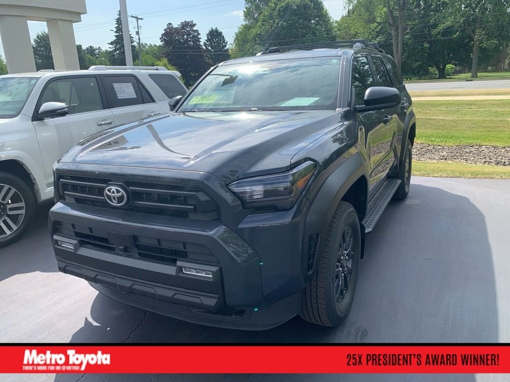 2026 Toyota 4Runner SR5 4WD's photo