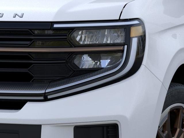 New 2026 Star White Metallic Tri-Coat Ford King Ranch image 37