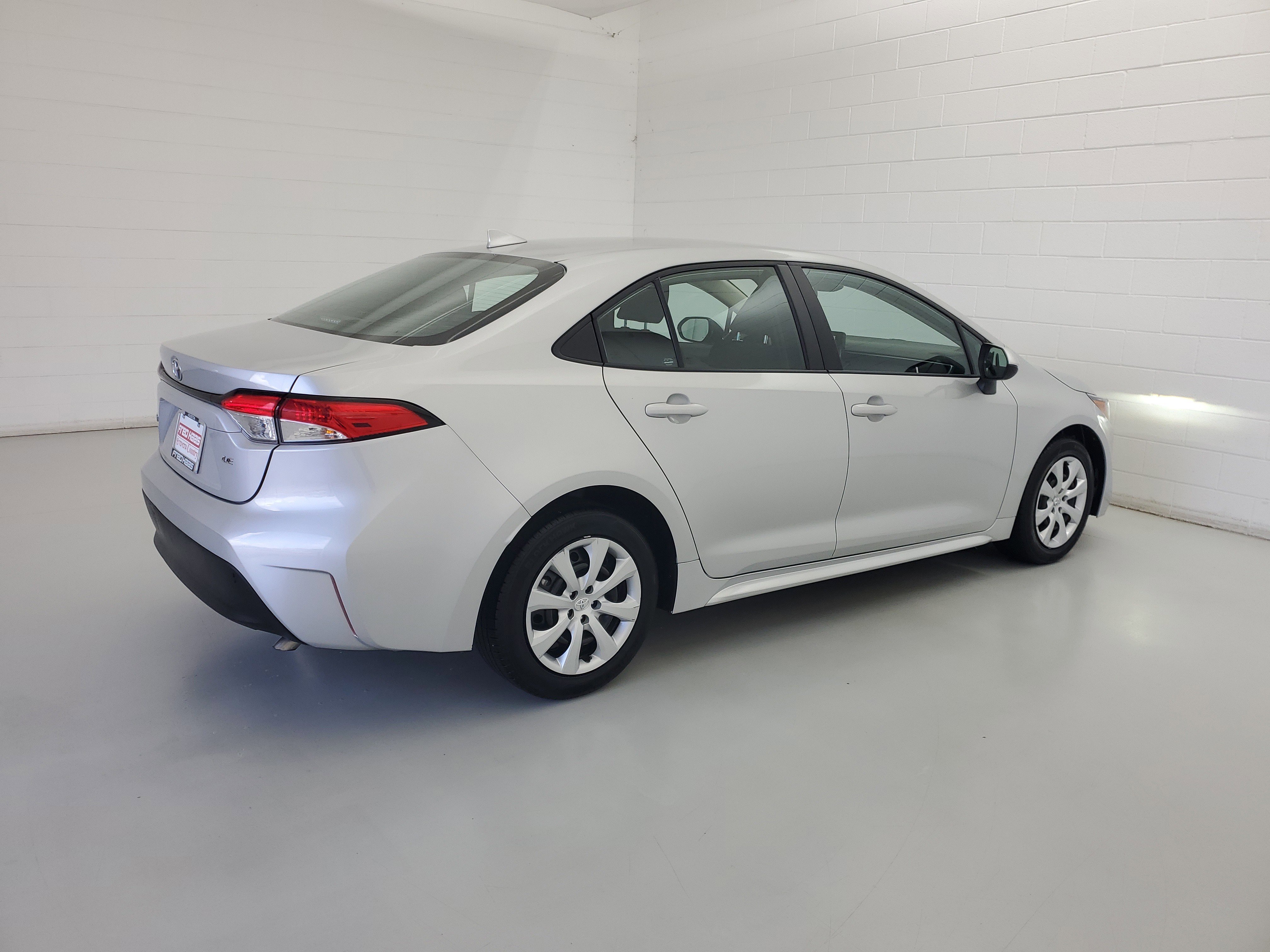 Used 2024 Classic Silver Metallic Toyota LE image 5