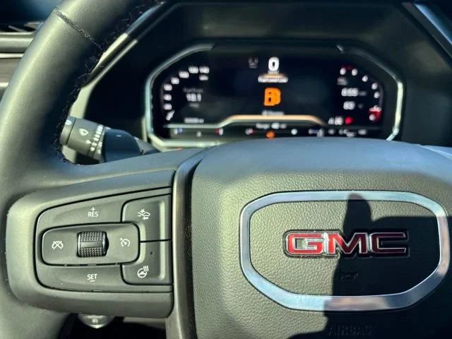 Used 2025 Onyx Black GMC AT4 image 26