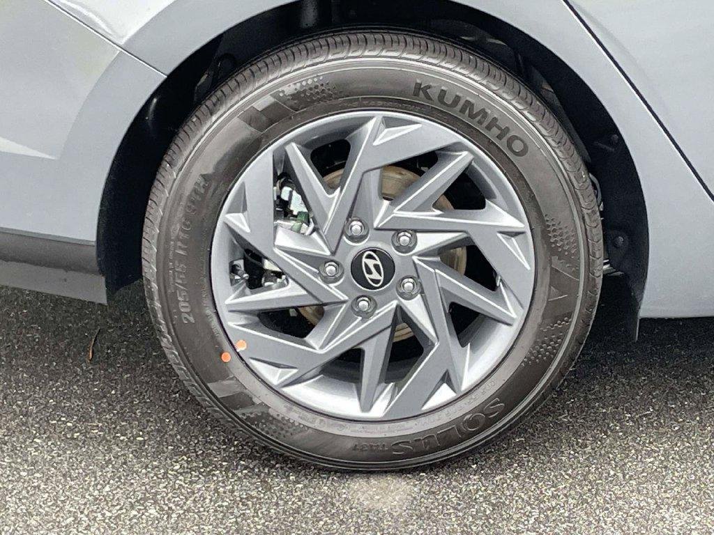 New 2026 Gray Hyundai Blue image 7