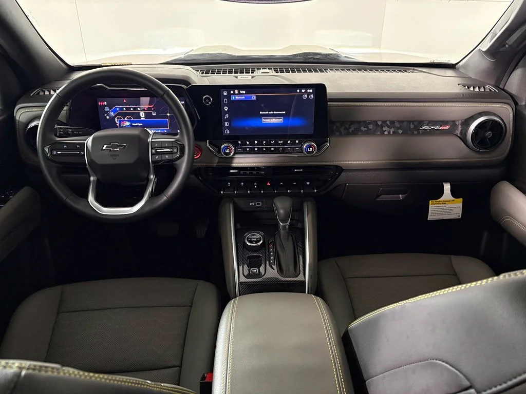 Used 2025 Red Chevrolet ZR2 image 39